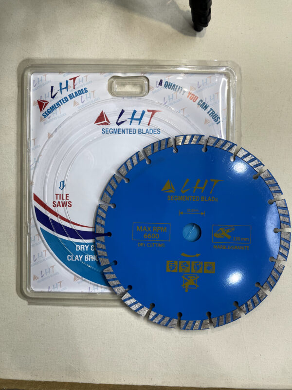 LHT Segemented Blade